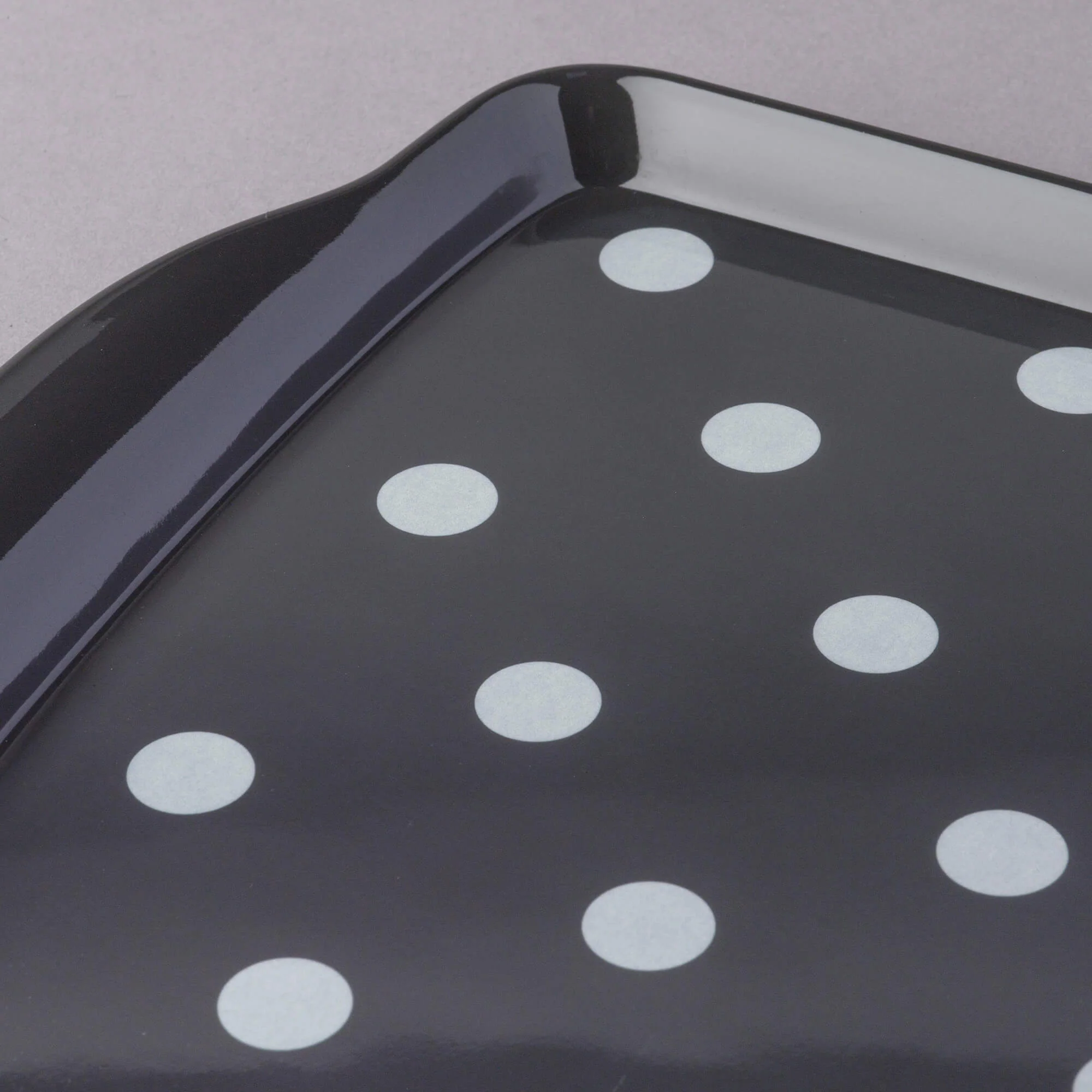 Premium Melamine Dotty Tray, Medium - Image 23