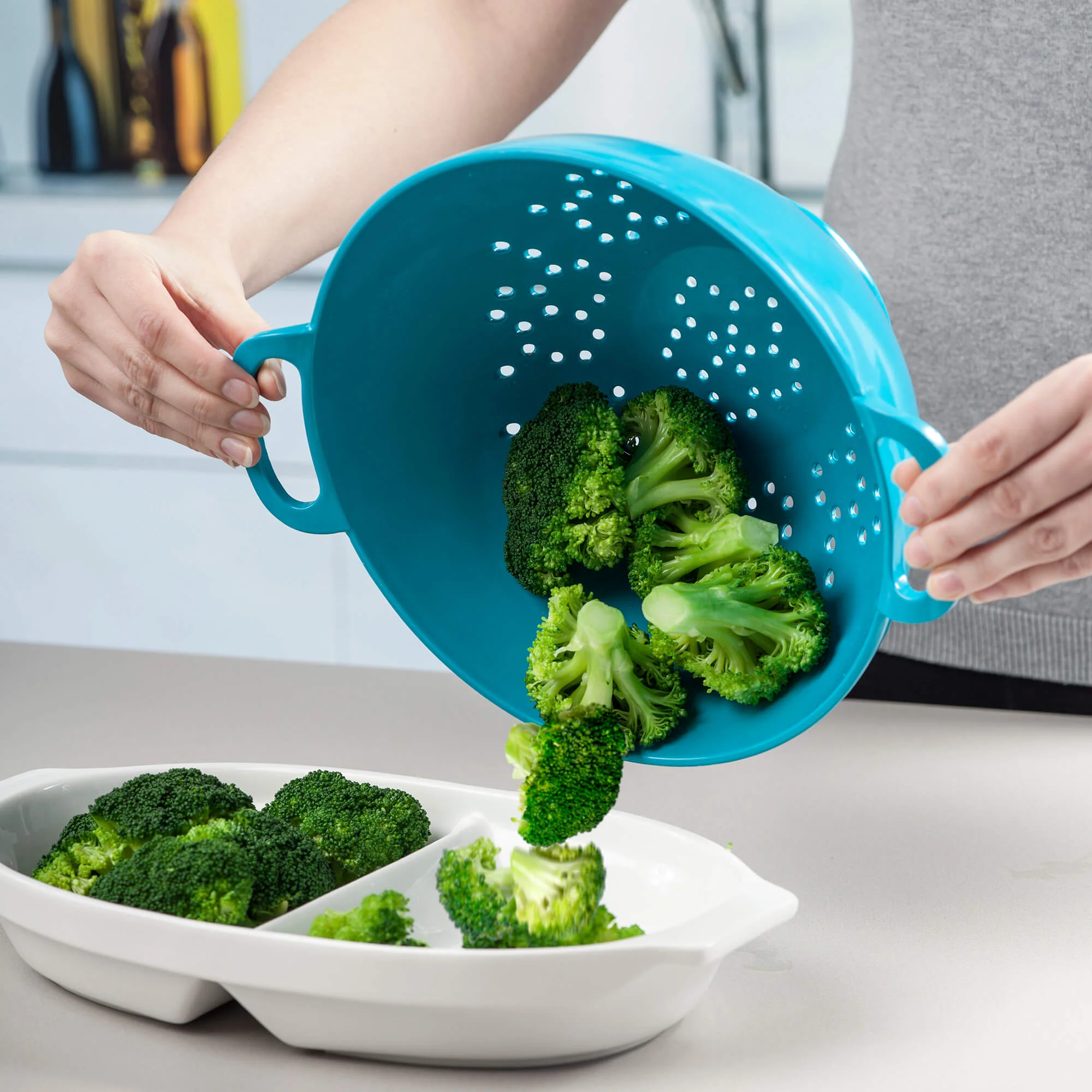 Premium Melamine Colander, Large 24cm - Image 14