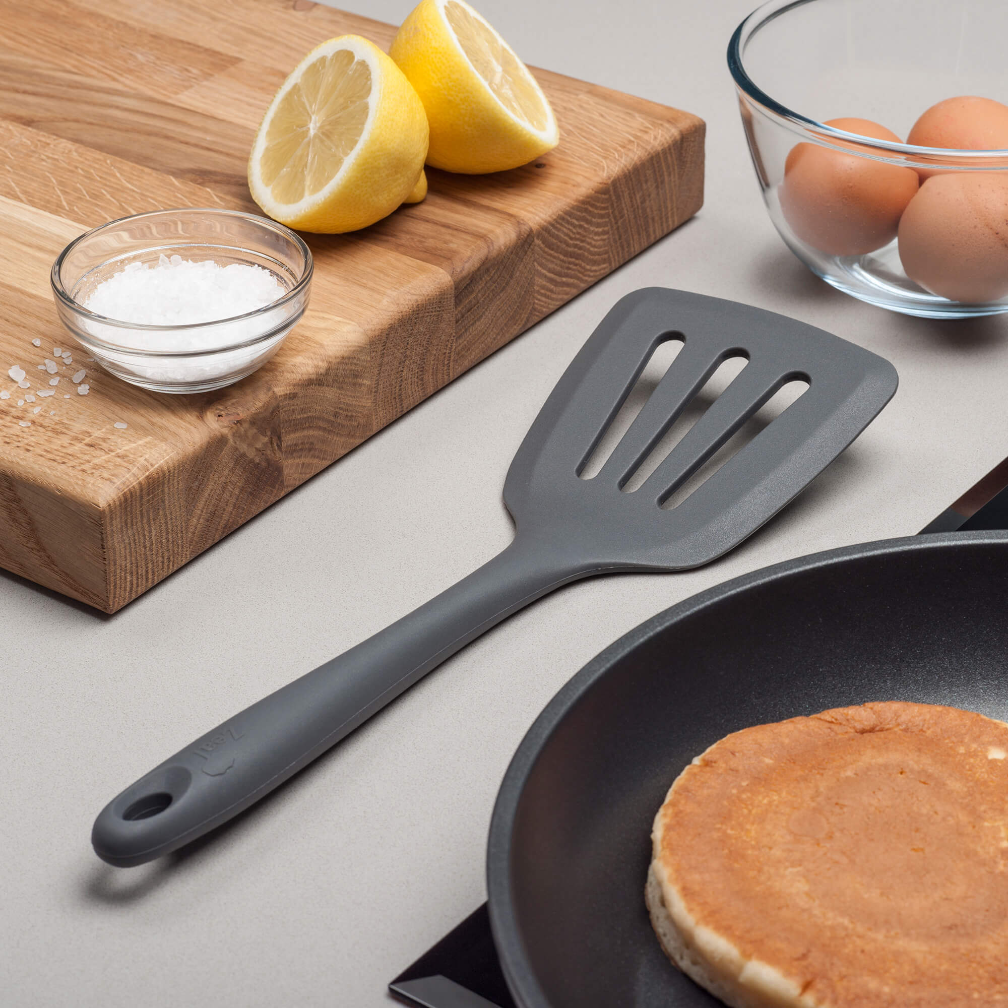 Silicone Flexible Slotted Turner, 30cm - Image 4