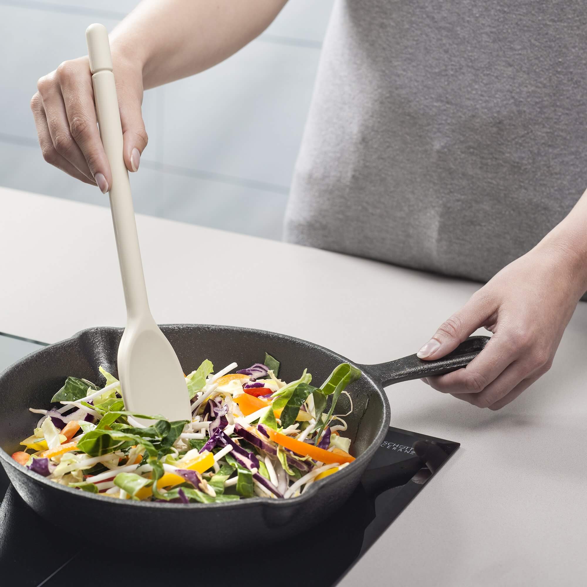 Traditional Silicone Cook’s Spoon 30cm - Image 8