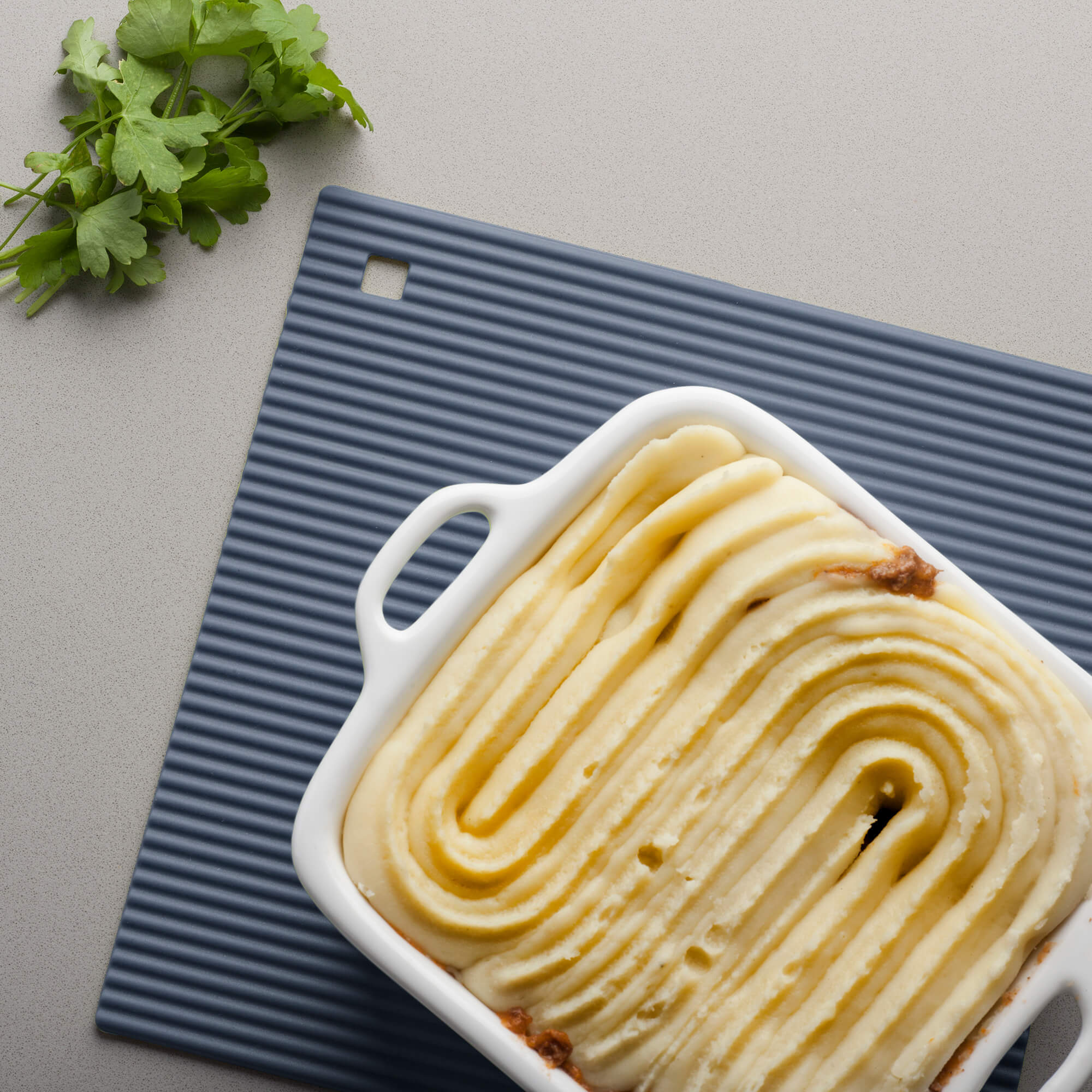 Silicone Heat Resistant Trivet Mat, Large, 22cm - Image 4