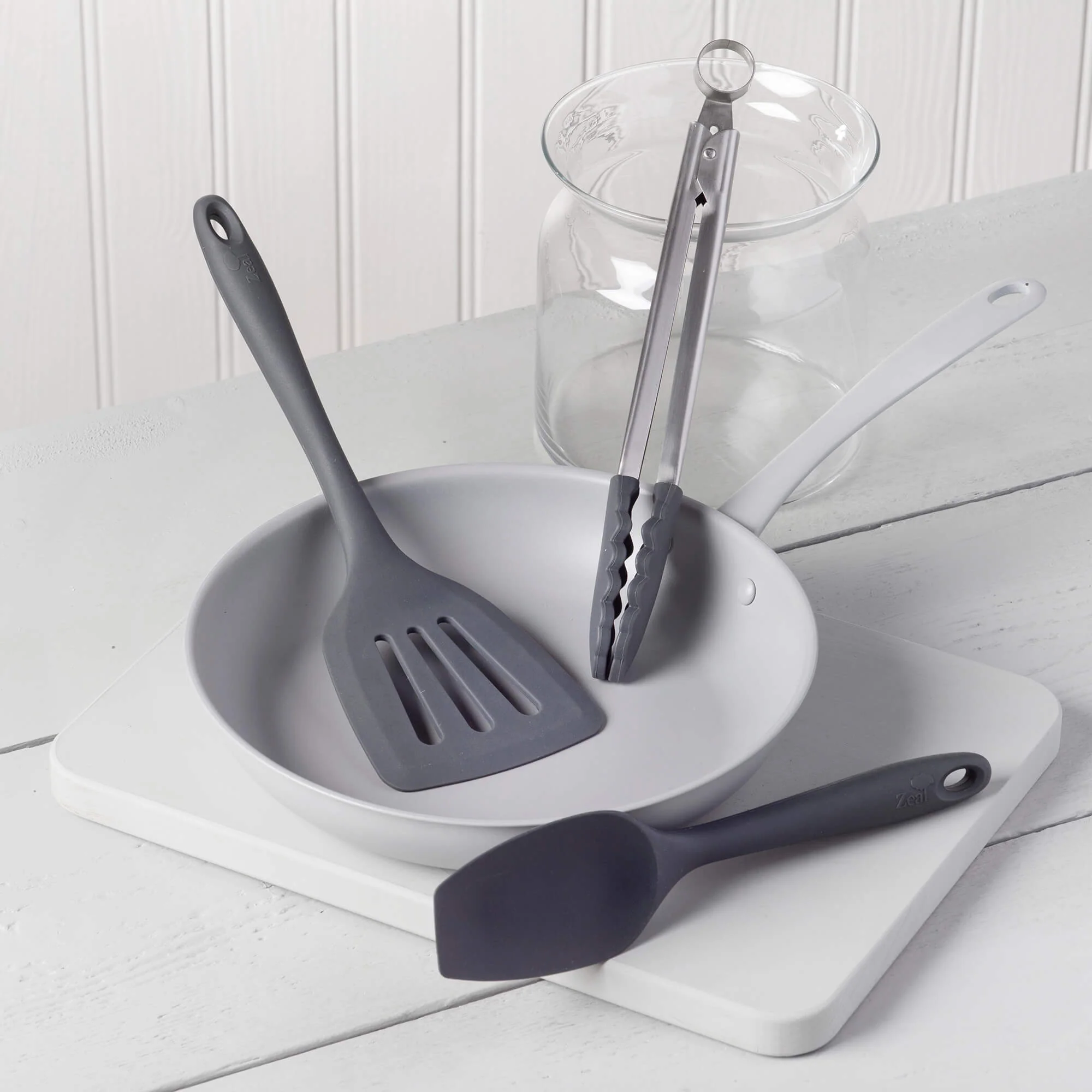 Kitchen Tongs, Slotted Turner & Spatula Spoon Set - Image 10