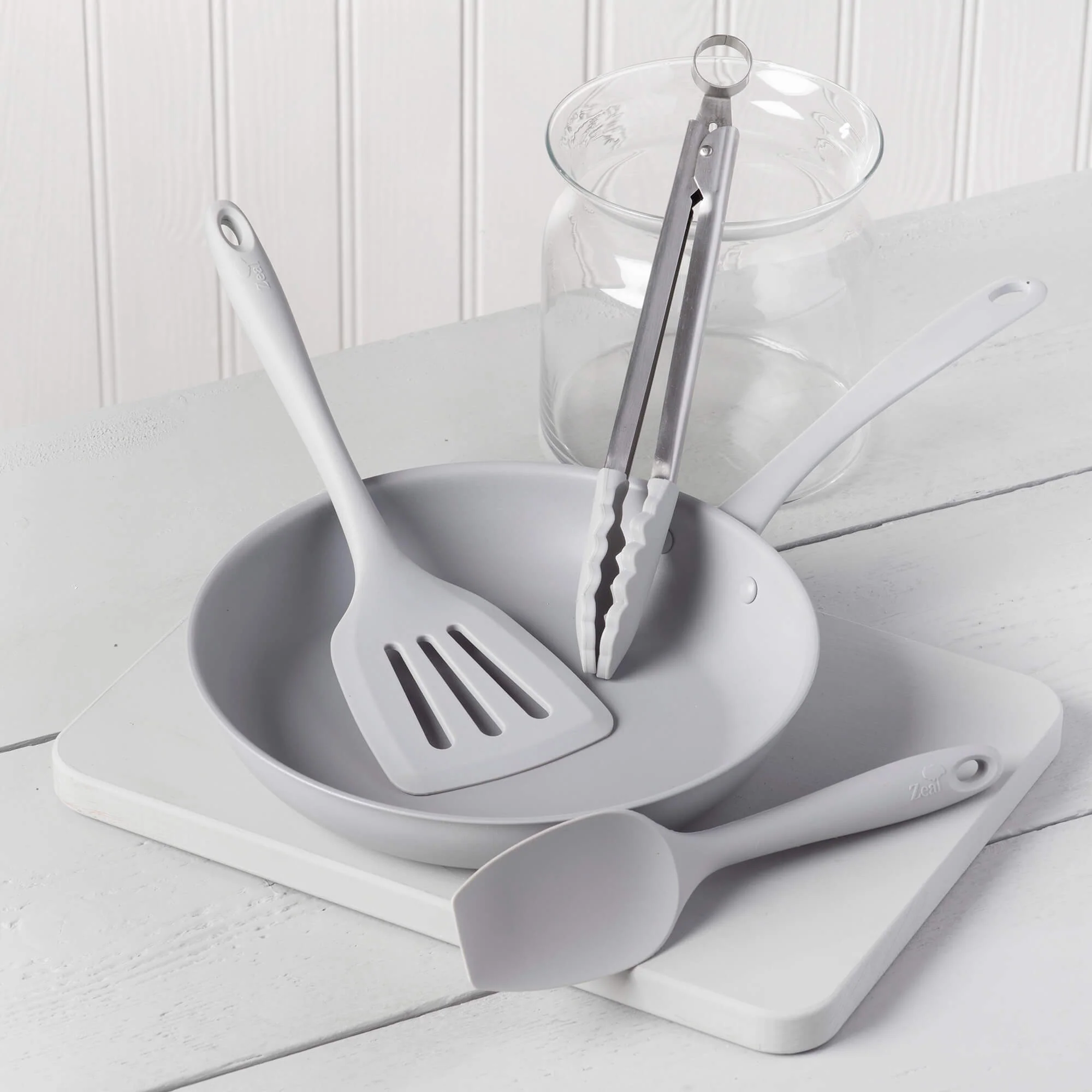 Kitchen Tongs, Slotted Turner & Spatula Spoon Set - Image 12