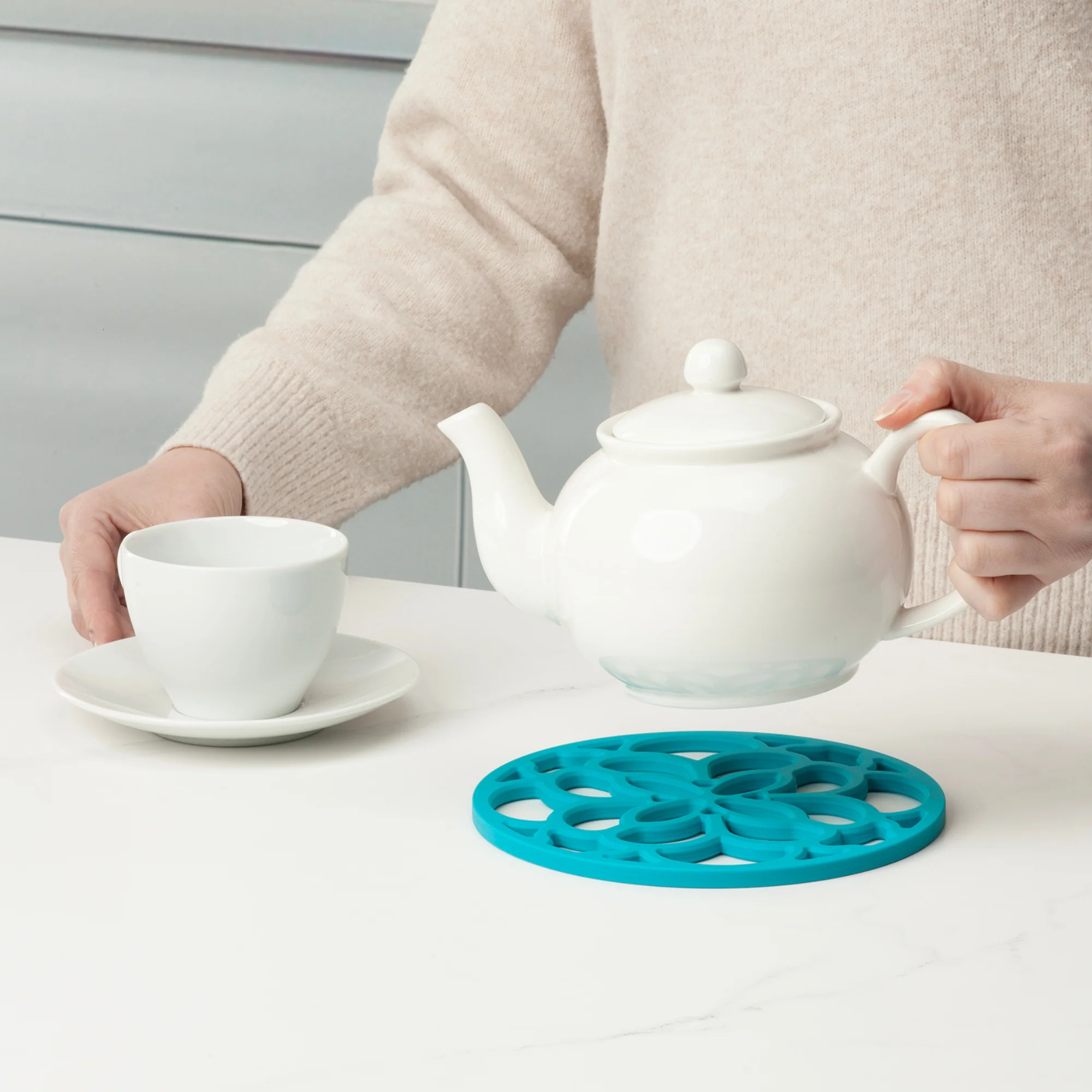 Silicone Heritage Circular Hot Mat Trivet, 18cm - Image 3