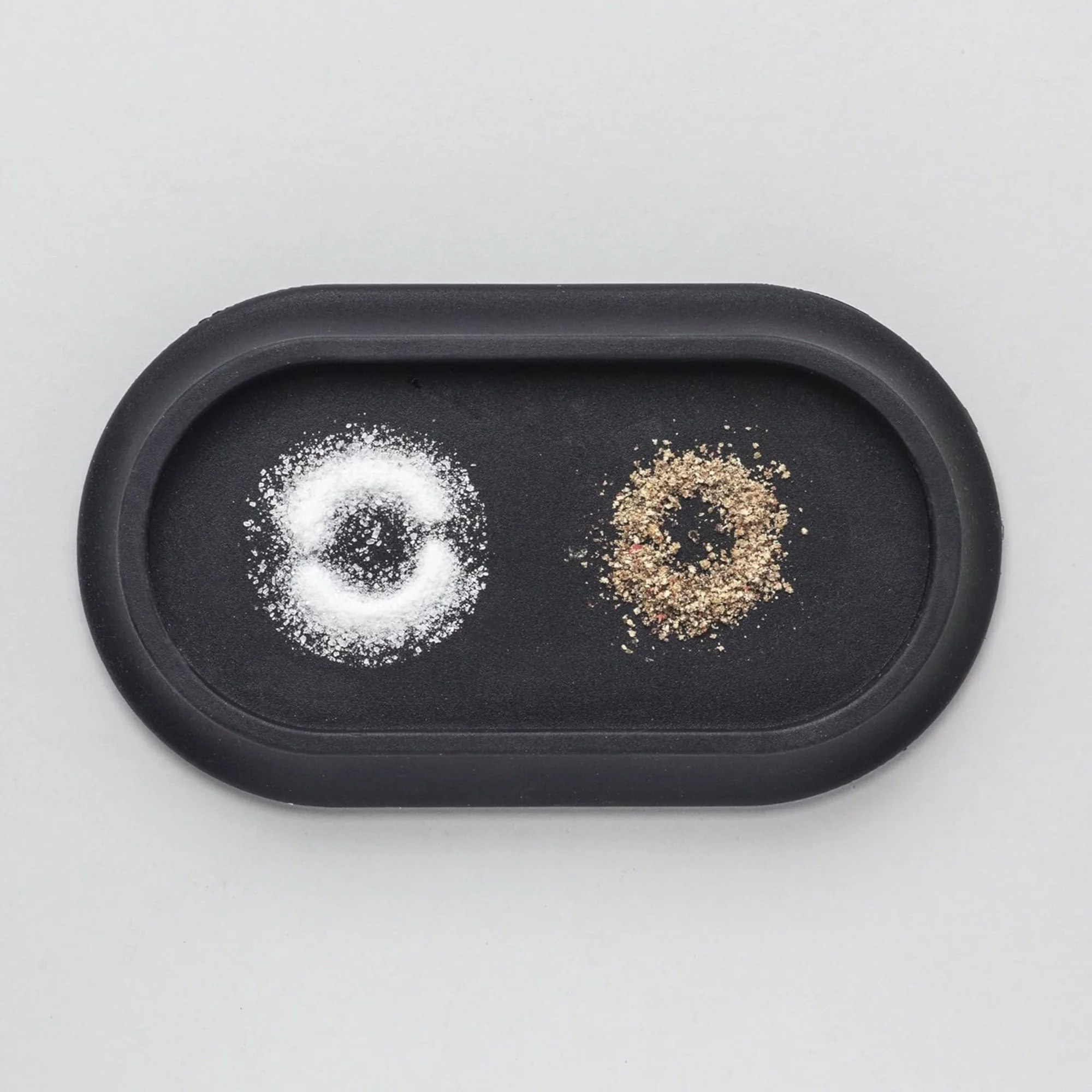 Silicone Salt and Pepper Tray, 14cm - Image 5